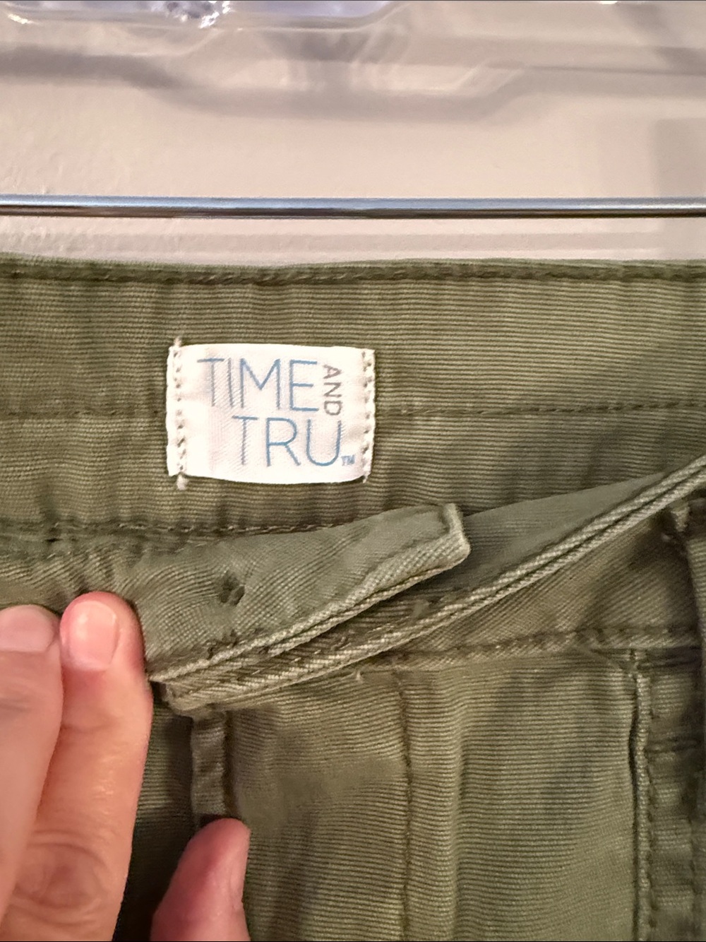 Time and Tru Olive Green Straight-Leg Cargo Pants - 16 - Picture 6 of 8